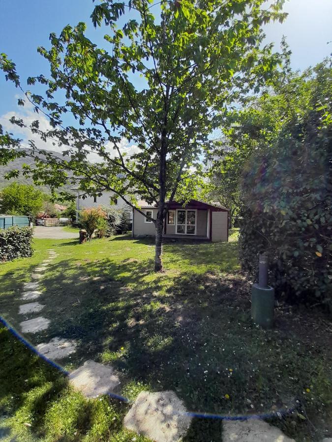 Gites Du Quie Les Cabannes  Eksteriør billede